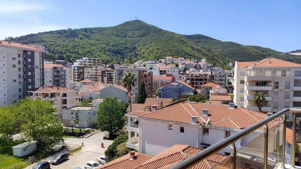 Apartment Adrialux Budva Exterior photo