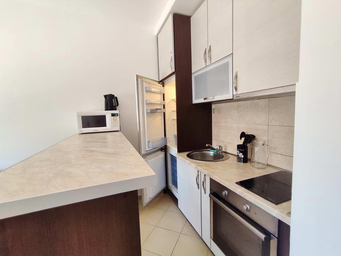 Apartment Adrialux Budva Exterior photo